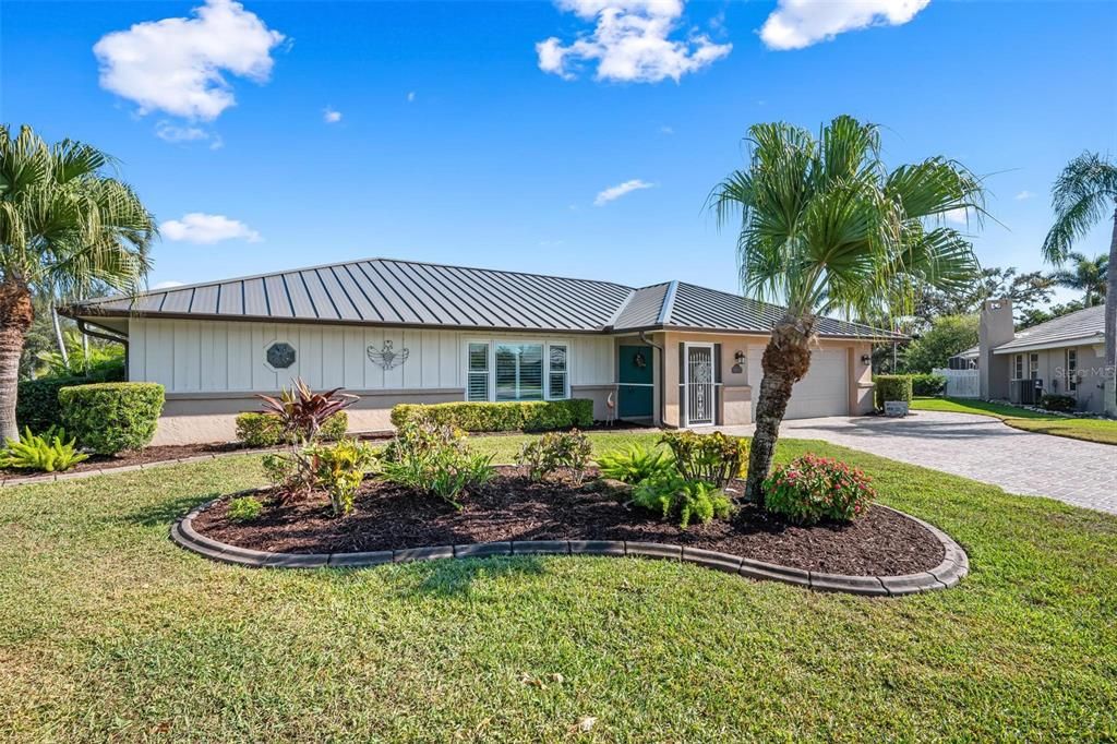 待售: $585,000 (3 贝兹, 2 浴室, 2078 平方英尺)