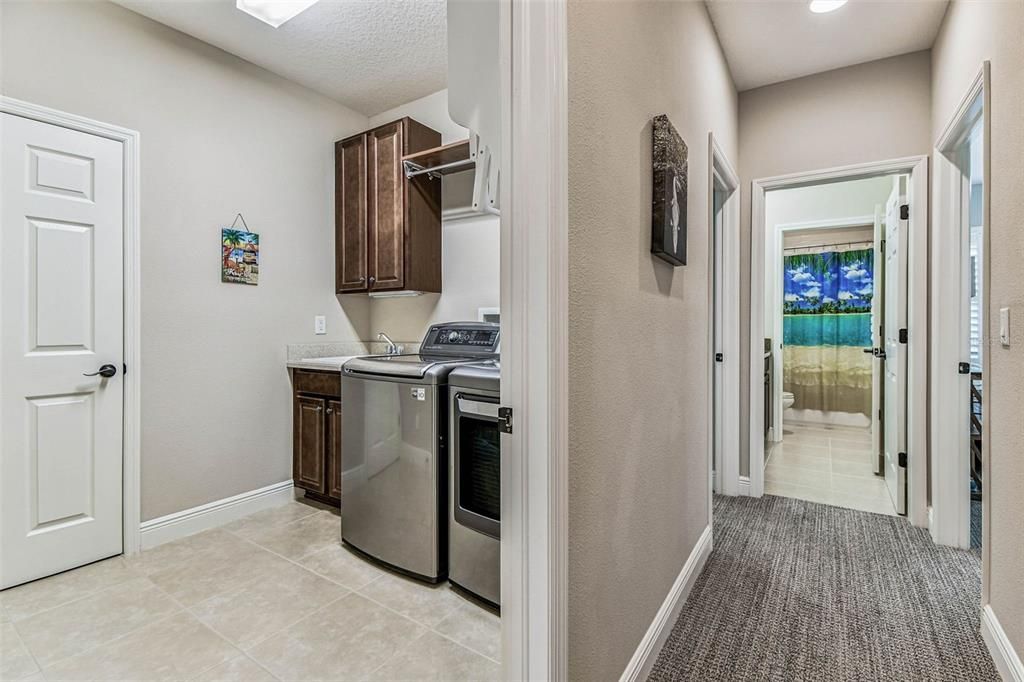 待售: $1,100,000 (3 贝兹, 3 浴室, 3676 平方英尺)