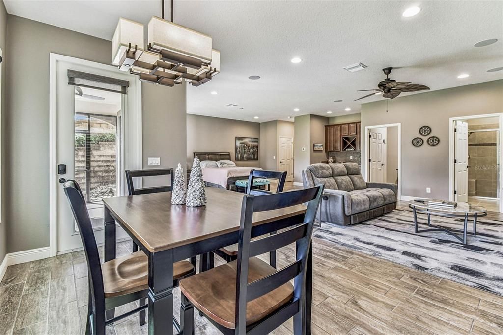 待售: $1,100,000 (3 贝兹, 3 浴室, 3676 平方英尺)