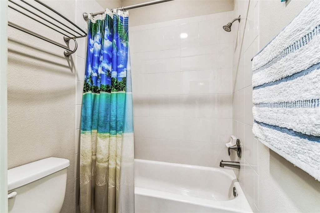 待售: $1,100,000 (3 贝兹, 3 浴室, 3676 平方英尺)