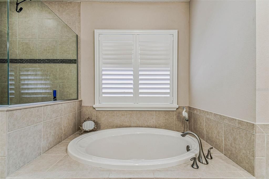 待售: $1,100,000 (3 贝兹, 3 浴室, 3676 平方英尺)