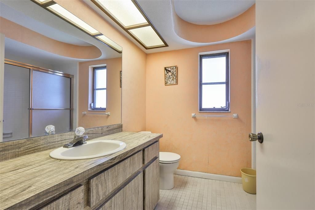 待售: $1,395,000 (3 贝兹, 2 浴室, 2076 平方英尺)