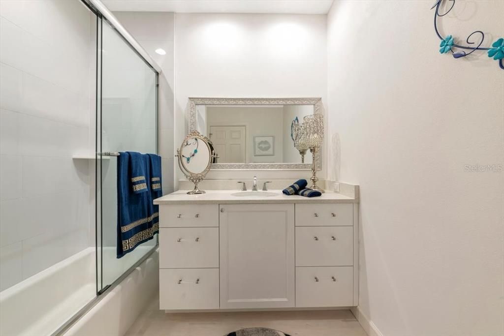 For Sale: $1,399,000 (5 beds, 3 baths, 2871 Square Feet)