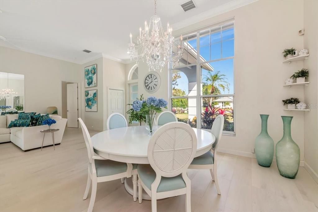 For Sale: $1,399,000 (5 beds, 3 baths, 2871 Square Feet)