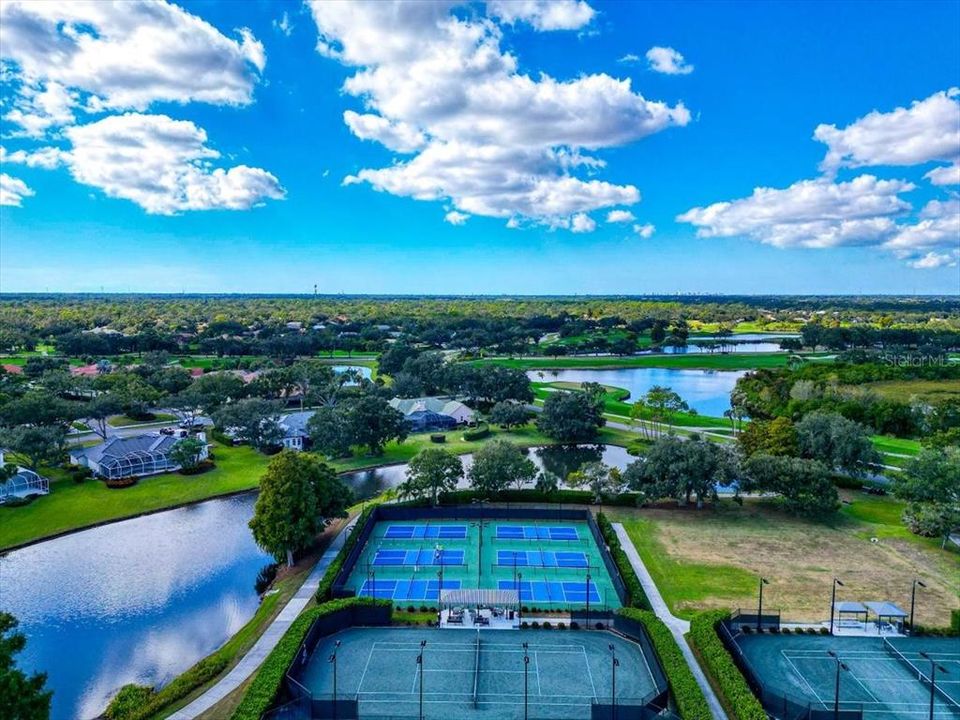 For Sale: $1,399,000 (5 beds, 3 baths, 2871 Square Feet)