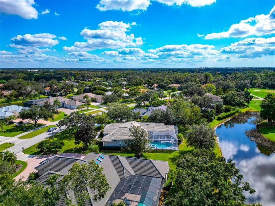 For Sale: $1,399,000 (5 beds, 3 baths, 2871 Square Feet)