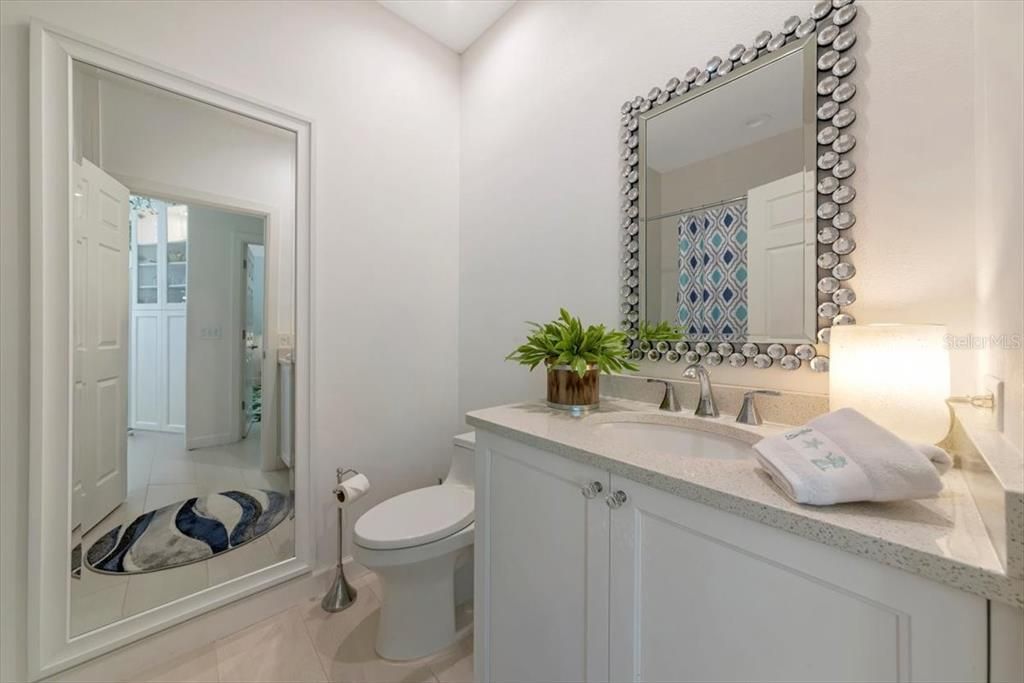 For Sale: $1,399,000 (5 beds, 3 baths, 2871 Square Feet)