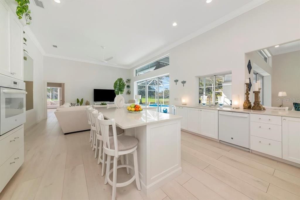 For Sale: $1,399,000 (5 beds, 3 baths, 2871 Square Feet)