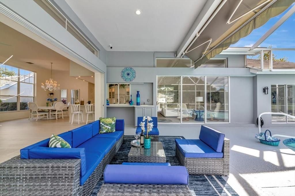 For Sale: $1,399,000 (5 beds, 3 baths, 2871 Square Feet)