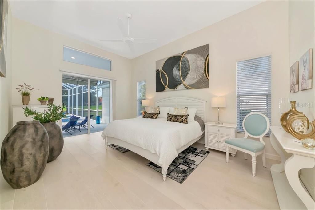 For Sale: $1,399,000 (5 beds, 3 baths, 2871 Square Feet)