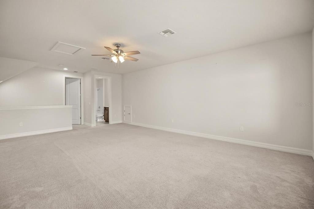 For Sale: $850,000 (3 beds, 3 baths, 2814 Square Feet)