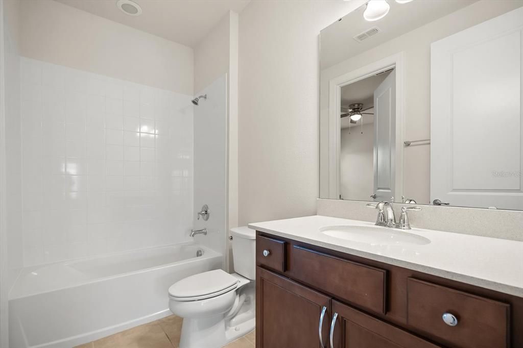 For Sale: $850,000 (3 beds, 3 baths, 2814 Square Feet)