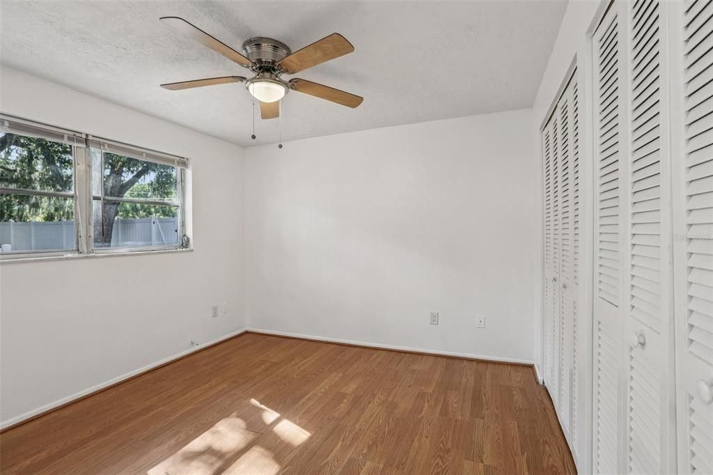 For Rent: $2,800 (4 beds, 2 baths, 1968 Square Feet)