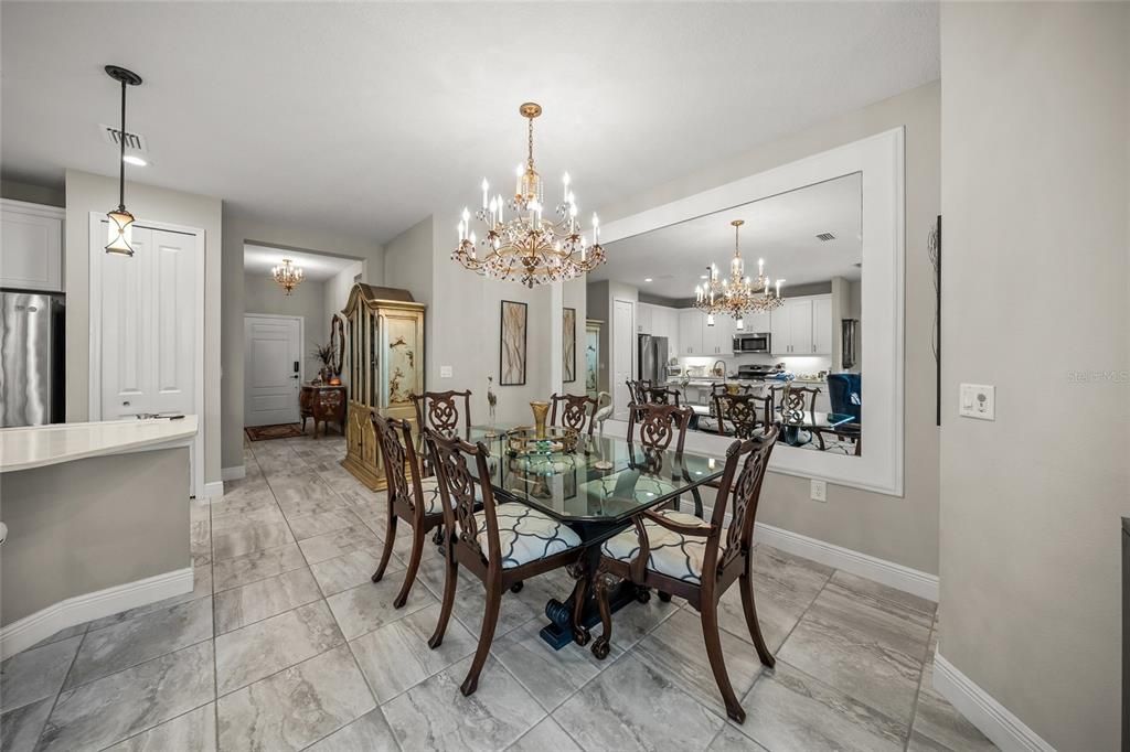 待售: $385,000 (2 贝兹, 2 浴室, 1525 平方英尺)