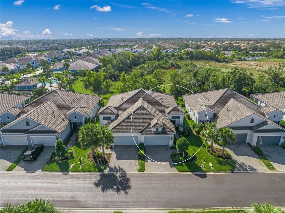 待售: $385,000 (2 贝兹, 2 浴室, 1525 平方英尺)