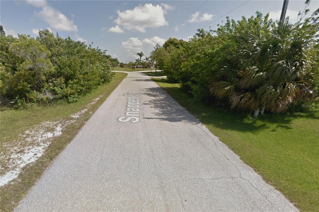 На продажу: $53,000 (0.46 acres)