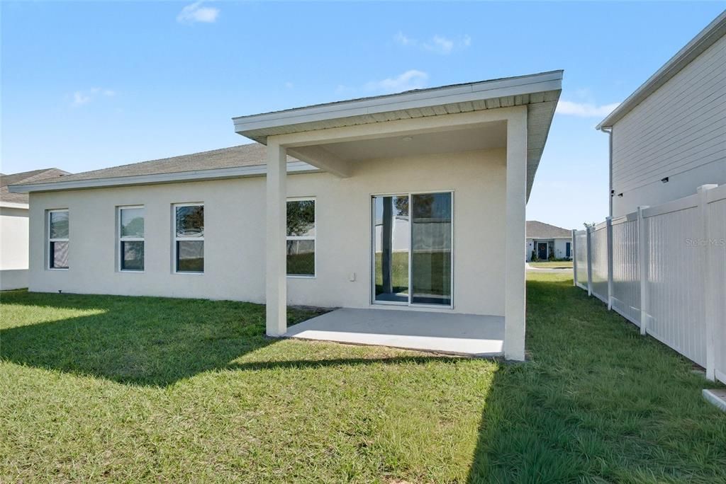 For Rent: $1,900 (3 beds, 2 baths, 1450 Square Feet)