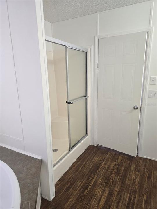 На продажу: $169,900 (3 спален, 2 ванн, 1293 Квадратных фут)