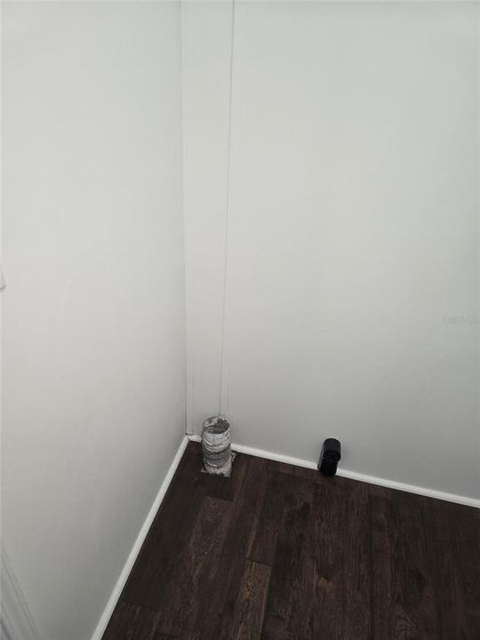 На продажу: $169,900 (3 спален, 2 ванн, 1293 Квадратных фут)