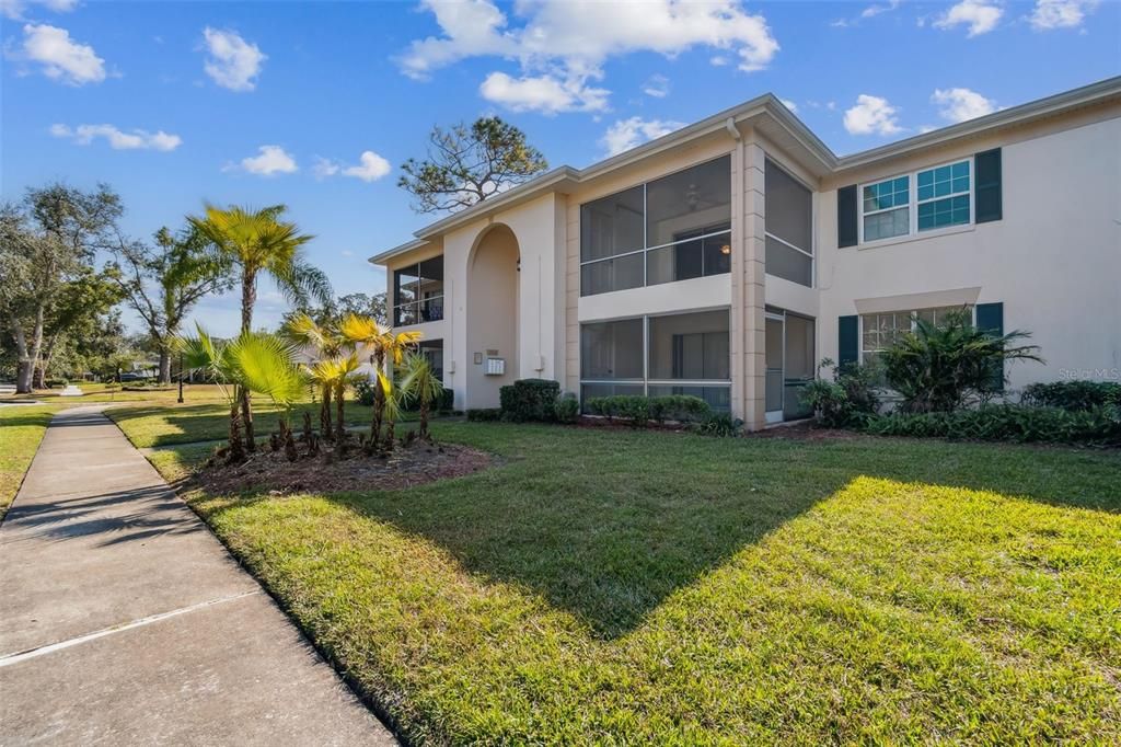 待售: $279,000 (2 贝兹, 2 浴室, 1178 平方英尺)