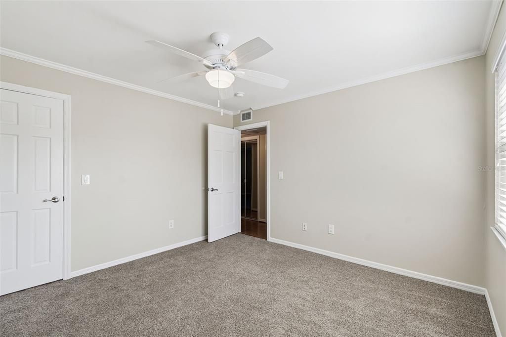 待售: $279,000 (2 贝兹, 2 浴室, 1178 平方英尺)