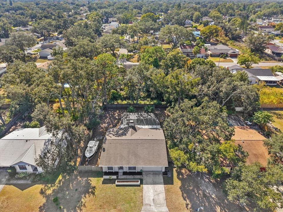 Active With Contract: $400,000 (3 beds, 2 baths, 1770 Square Feet)