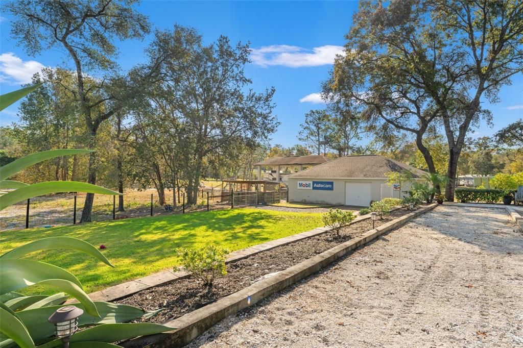 En Venta: $699,000 (3 camas, 2 baños, 1949 Pies cuadrados)