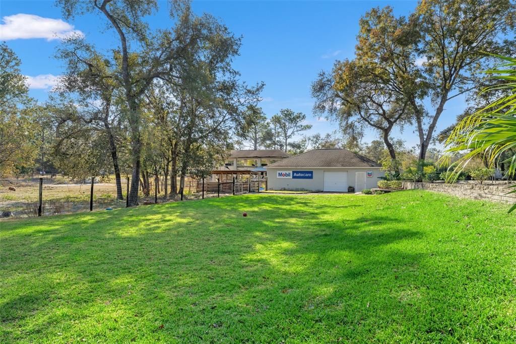 En Venta: $699,000 (3 camas, 2 baños, 1949 Pies cuadrados)