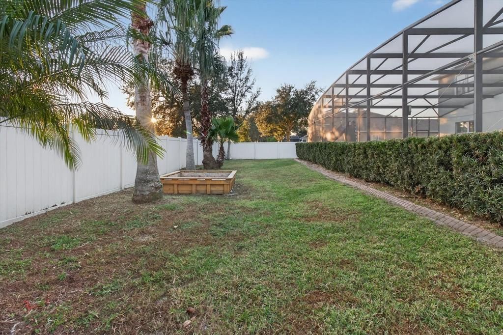 На продажу: $845,000 (6 спален, 6 ванн, 5251 Квадратных фут)