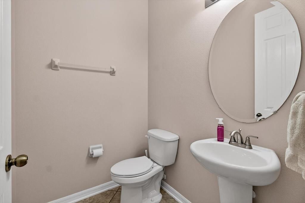 На продажу: $845,000 (6 спален, 6 ванн, 5251 Квадратных фут)