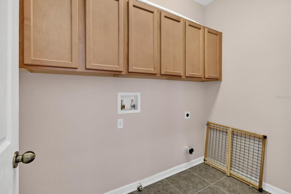 На продажу: $845,000 (6 спален, 6 ванн, 5251 Квадратных фут)