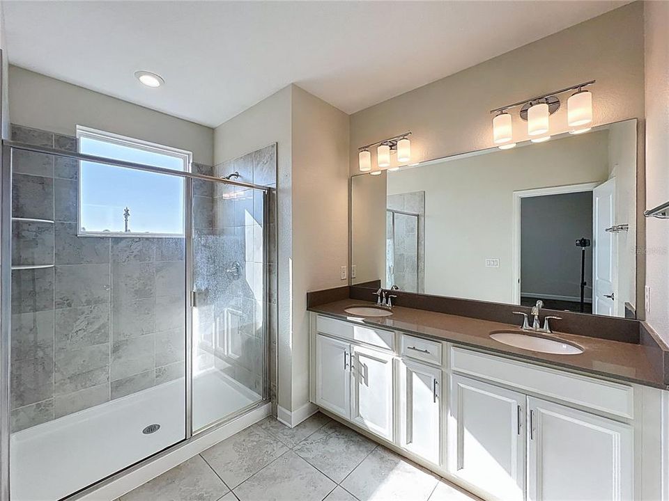 For Sale: $360,000 (3 beds, 2 baths, 1848 Square Feet)