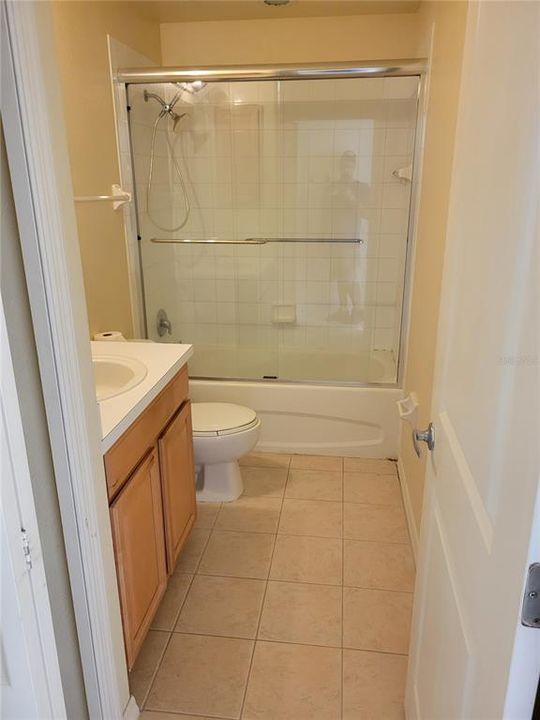 待售: $225,000 (2 贝兹, 2 浴室, 1429 平方英尺)