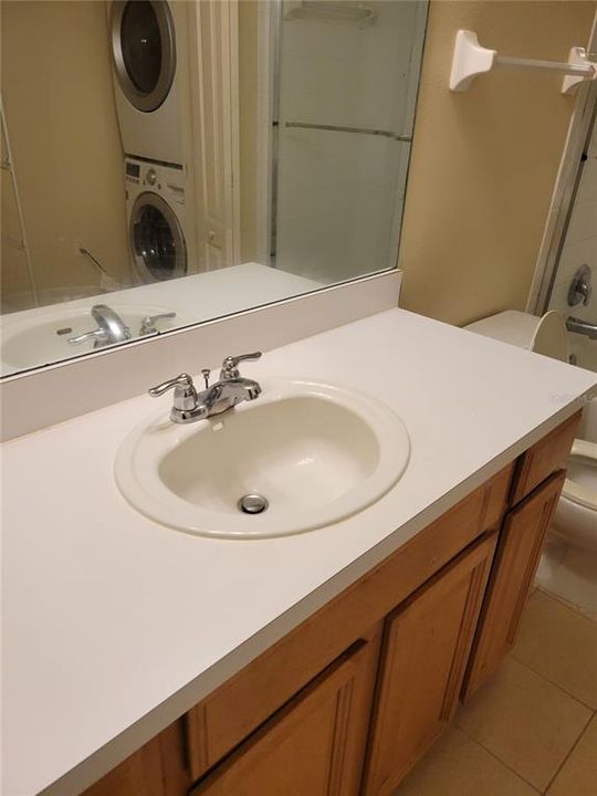 待售: $225,000 (2 贝兹, 2 浴室, 1429 平方英尺)