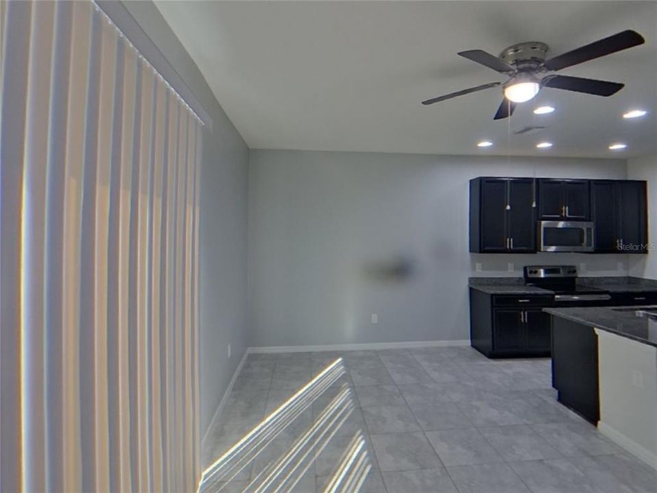 For Rent: $1,849 (3 beds, 2 baths, 1374 Square Feet)