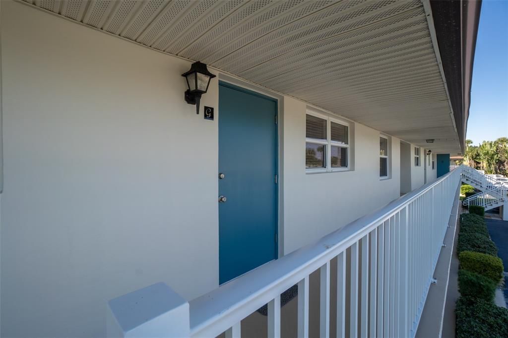 На продажу: $344,500 (2 спален, 2 ванн, 1034 Квадратных фут)