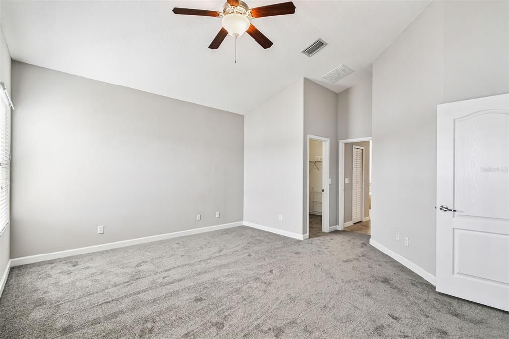 For Sale: $574,900 (4 beds, 3 baths, 2421 Square Feet)