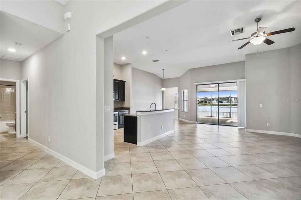 For Sale: $574,900 (4 beds, 3 baths, 2421 Square Feet)