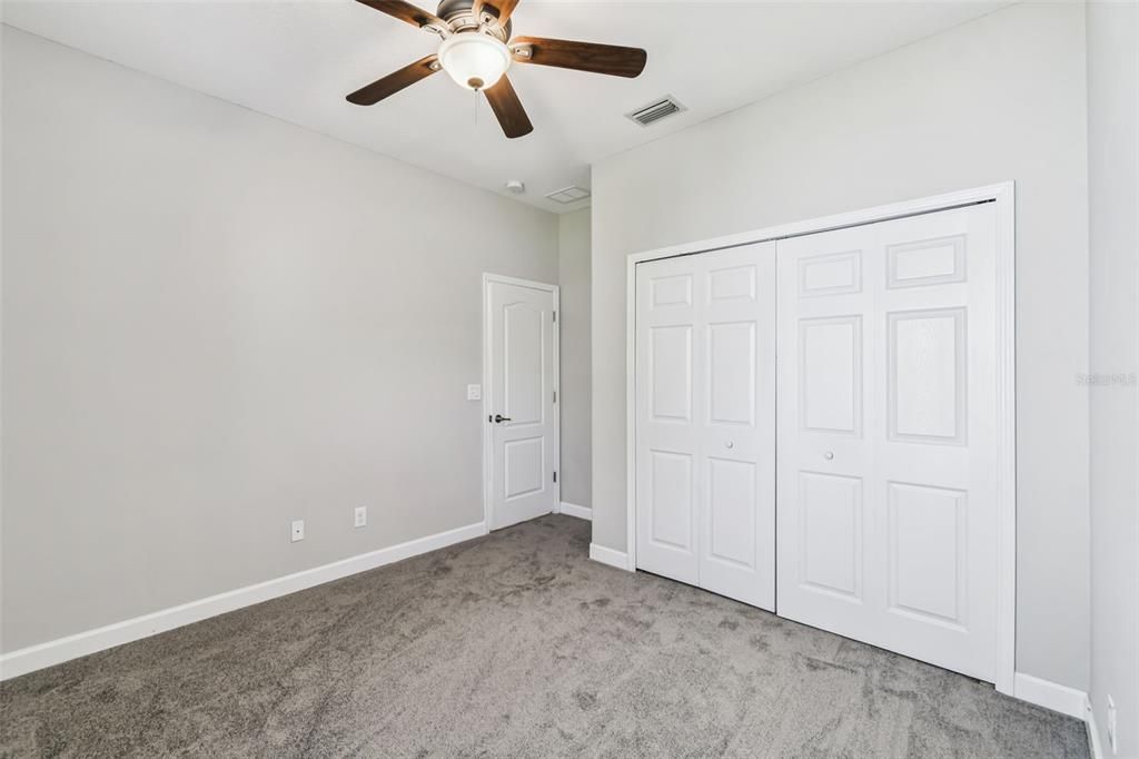 For Sale: $574,900 (4 beds, 3 baths, 2421 Square Feet)