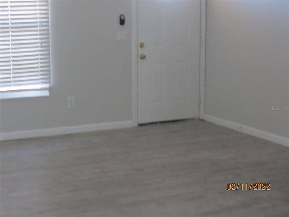 For Rent: $2,495 (3 beds, 2 baths, 1185 Square Feet)