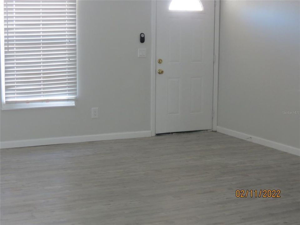 For Rent: $2,495 (3 beds, 2 baths, 1185 Square Feet)