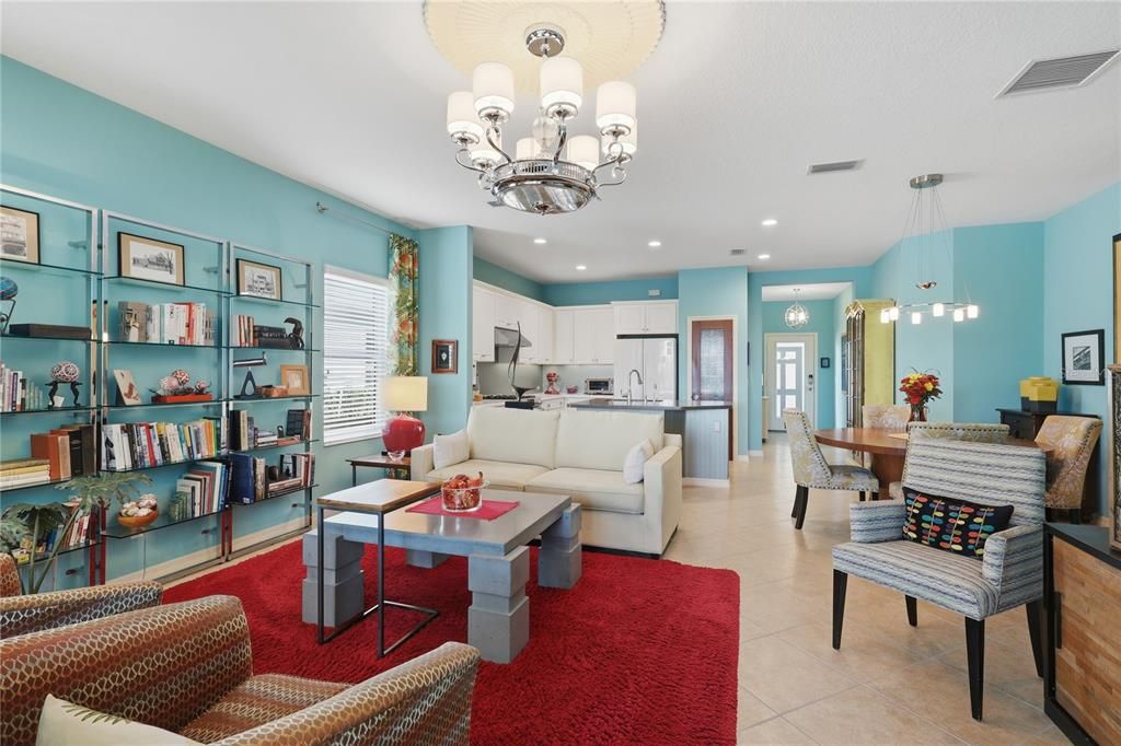 For Sale: $424,900 (2 beds, 2 baths, 1495 Square Feet)