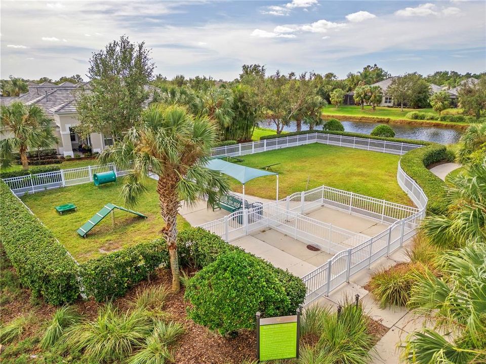 For Sale: $424,900 (2 beds, 2 baths, 1495 Square Feet)