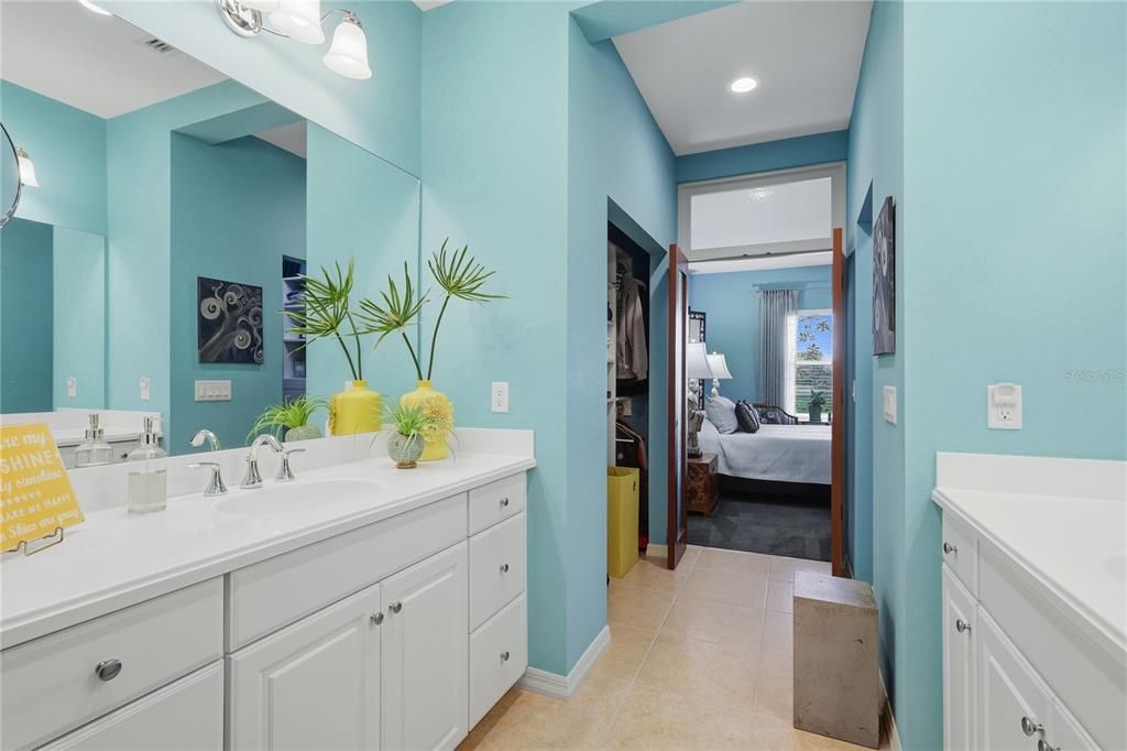 For Sale: $424,900 (2 beds, 2 baths, 1495 Square Feet)