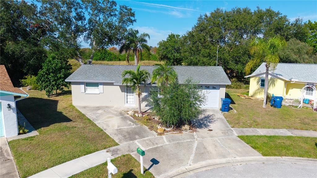 Active With Contract: $219,900 (2 beds, 2 baths, 1080 Square Feet)