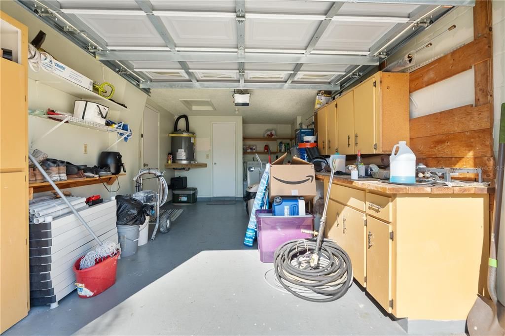 Active With Contract: $219,900 (2 beds, 2 baths, 1080 Square Feet)