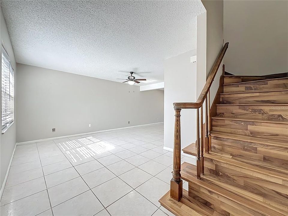 For Rent: $1,600 (2 beds, 2 baths, 1030 Square Feet)