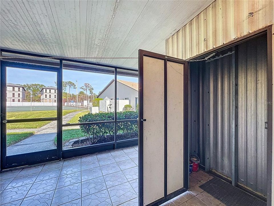 For Rent: $1,600 (2 beds, 2 baths, 1030 Square Feet)