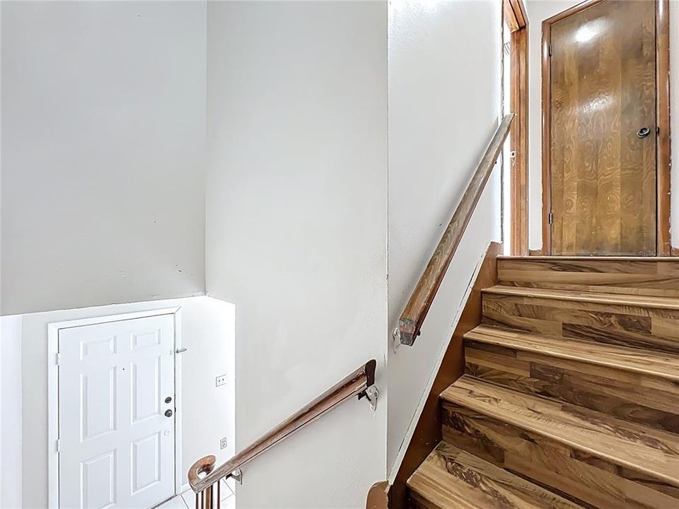 For Rent: $1,600 (2 beds, 2 baths, 1030 Square Feet)