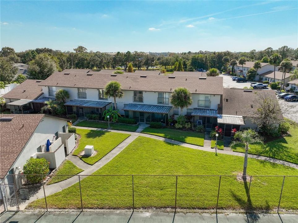 For Rent: $1,600 (2 beds, 2 baths, 1030 Square Feet)